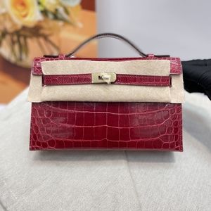 Meet your Posher, Betty